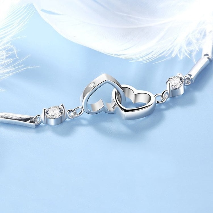 Forever Linked Together™ | Kristal Hart tot Hart Armband