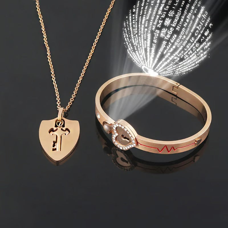 Linked Affection™ | Slotenarmband en Sleutelketting Set