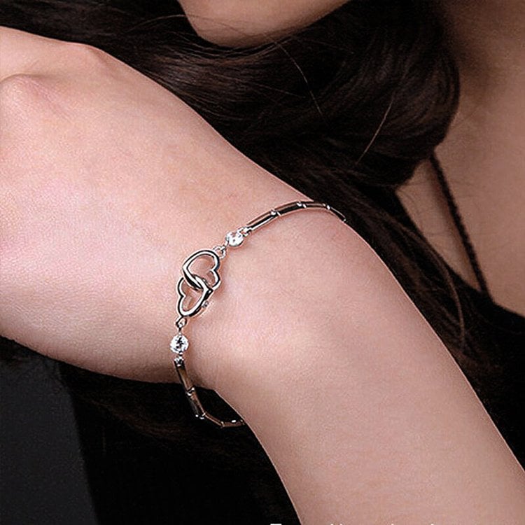 Forever Linked Together™ | Kristal Hart tot Hart Armband